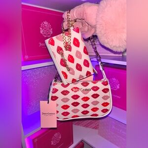💋Juicy Couture Lip Print purse and wallet Set💄 Hard to find!